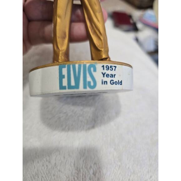 NWT Elvis Head Knockers 1957 Year In Gold BobbleHead NECA - Picture 3 of 8